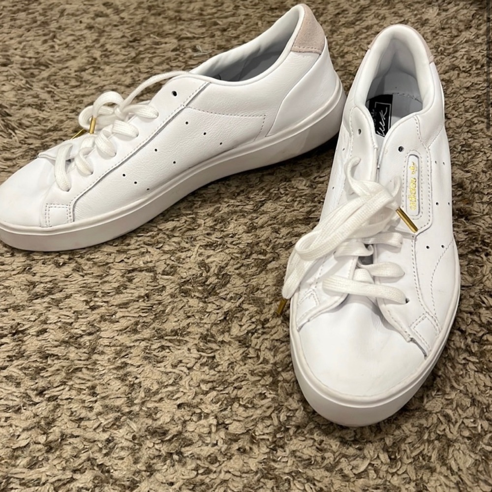 Adidas tennis shoes